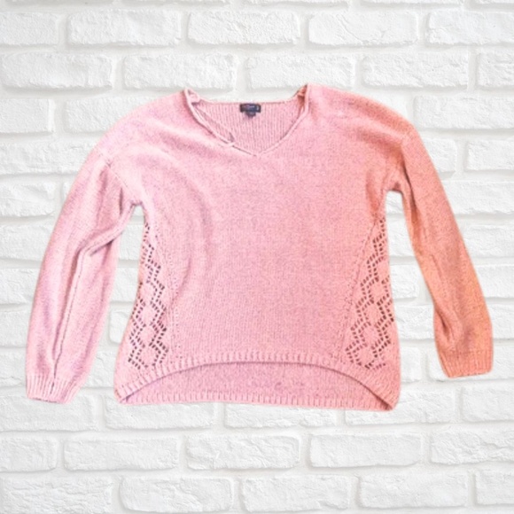 Pink sweater - Picture 1 of 5